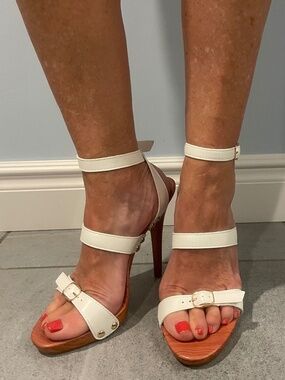 FASHION NOVA White High Heel Sandals